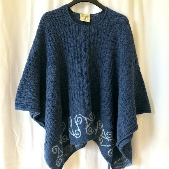 Connemara Knitwear 100% Pure New Wool Merino Cropped Poncho Made in Ireland Blue - Picture 2 of 13